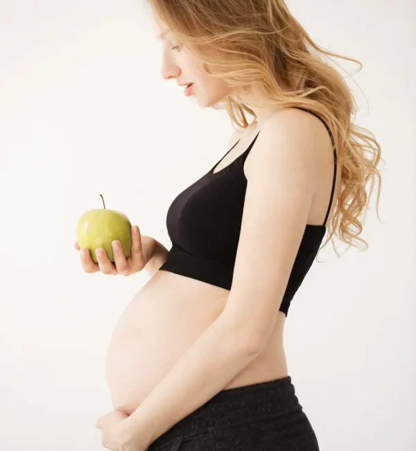 pregnant-woman-with-blond-hair-home-clothes-with-open-stomach-scaled
